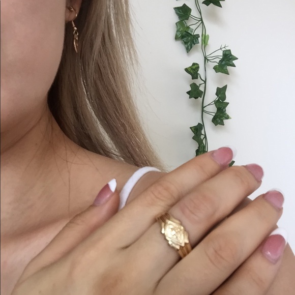 BN brandy Melville gold ring - Picture 1 of 6